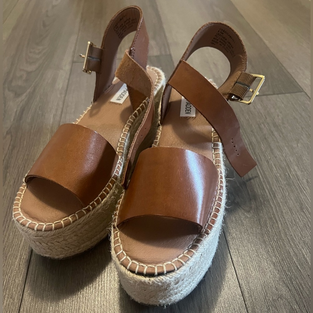 Steve Madden Sandals 8.5 NWOB